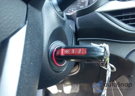 2021 Kia Forte Lxs z USA, uszkodzony, nr VIN 3KPF24AD5ME313314